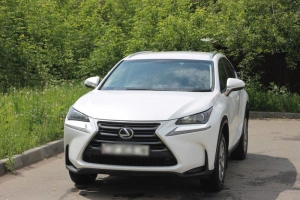 Lexus NX200