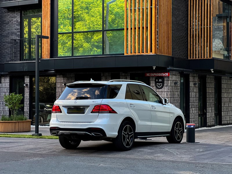 Mercedes-Benz GLE350d 4MATIC