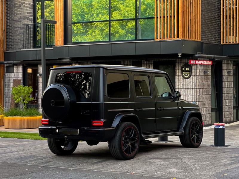 Mercedes-Benz G63 AMG