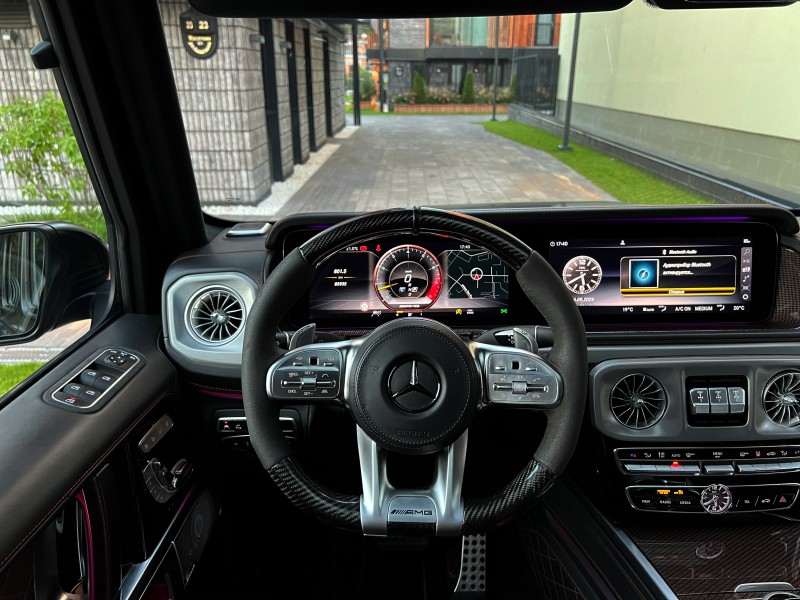 Mercedes-Benz G63 AMG