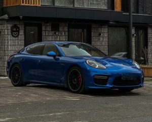 Porsche Panamera GTS