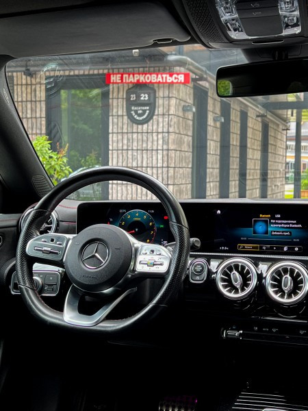 Mercedes-Benz CLA200