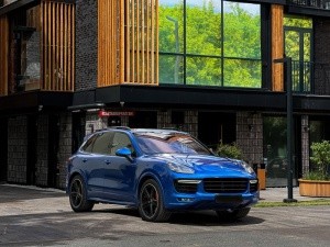 Porsche Cayenne GTS